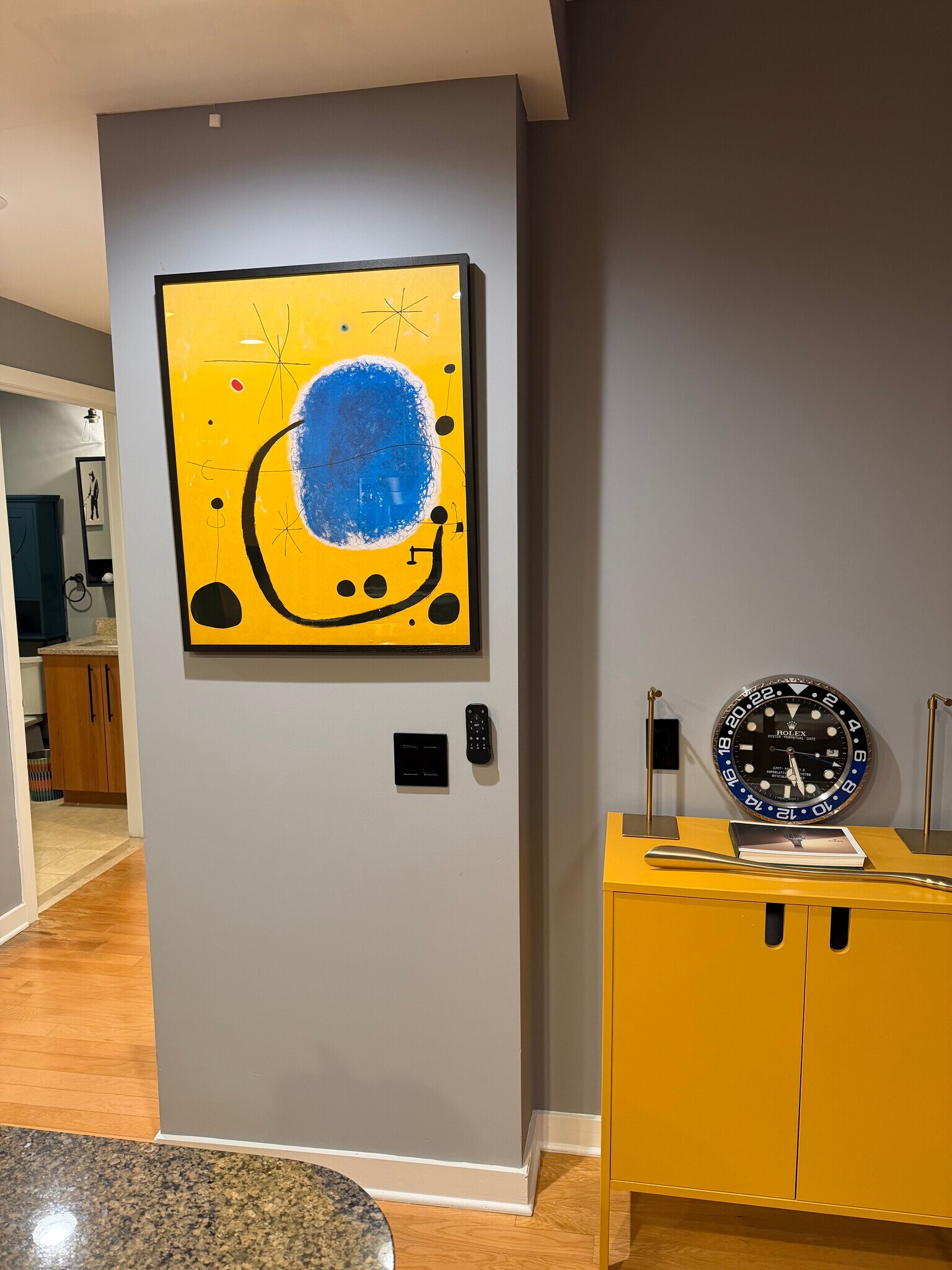 Building Photo - 600 12th St