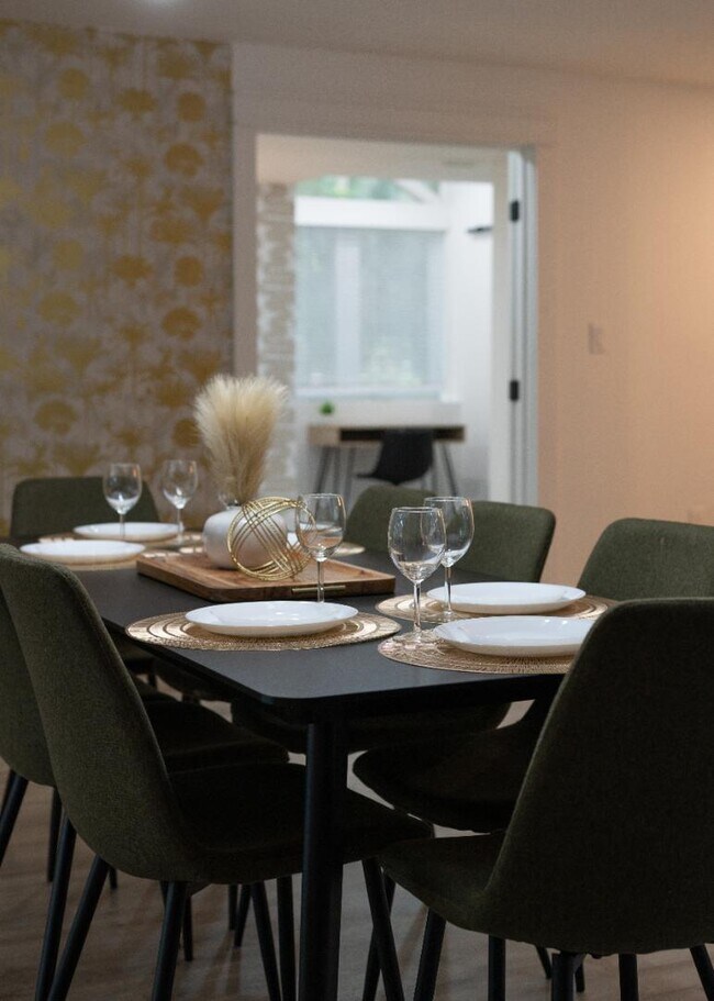 Building Photo - 1775 Harbor Rd