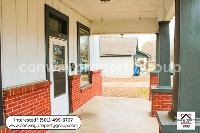 Building Photo - 303 Ash St