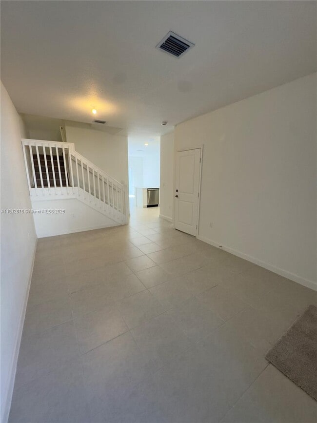 Building Photo - 184 SW 184th Way