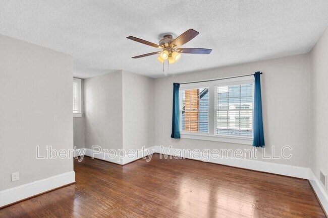 Building Photo - 1312 Summit Ave