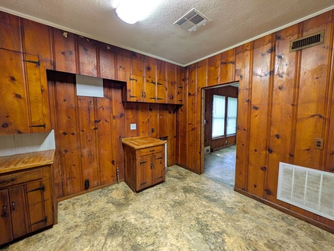 Building Photo - 4315 Brandon Ave