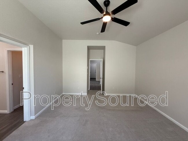 Building Photo - 617 Dody Dr