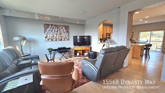 Building Photo - 15568 Dynasty Way
