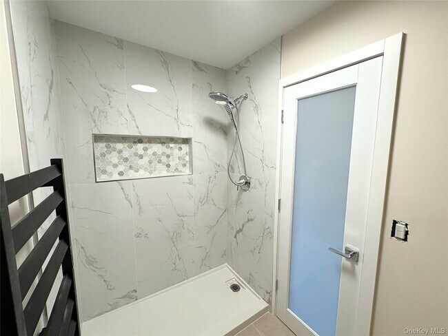 Building Photo - 77 Magnolia Dr