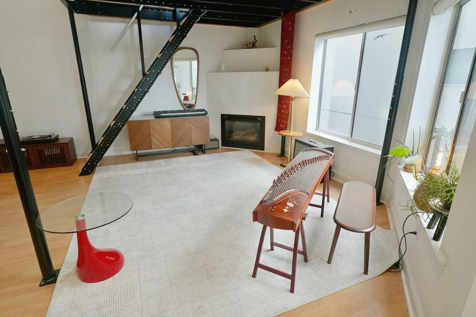 Building Photo - 670 5th St