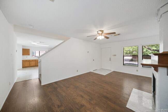 Building Photo - 12811 Hunting Bear