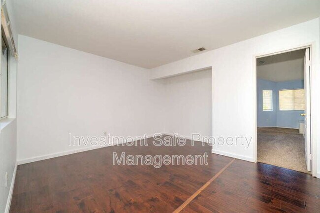 Building Photo - 39945 Temecky Way