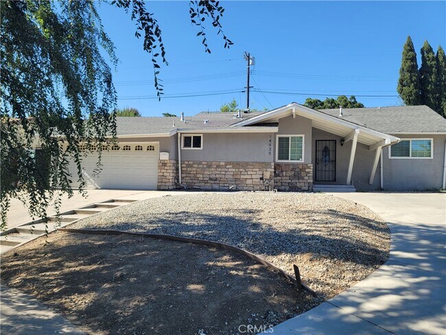 Building Photo - 14935 Nora Pl