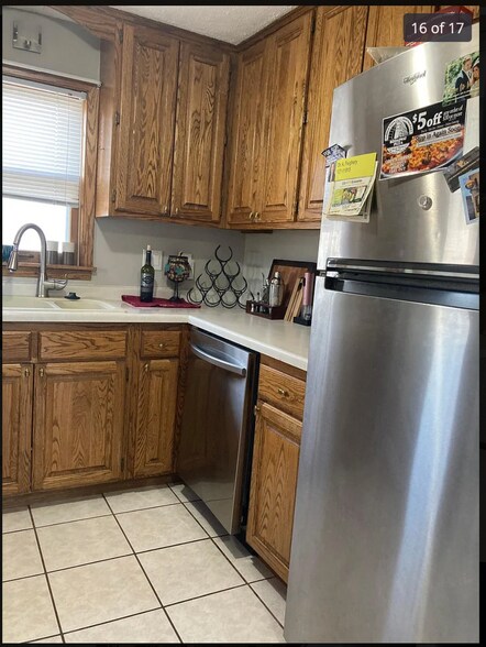 Kitchen - 1225 8th Ave NW