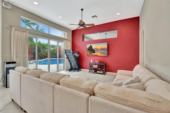 Building Photo - 546 NW 118th Terrace