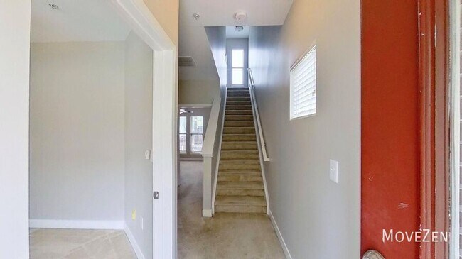 Building Photo - 827 Seigle Point Dr