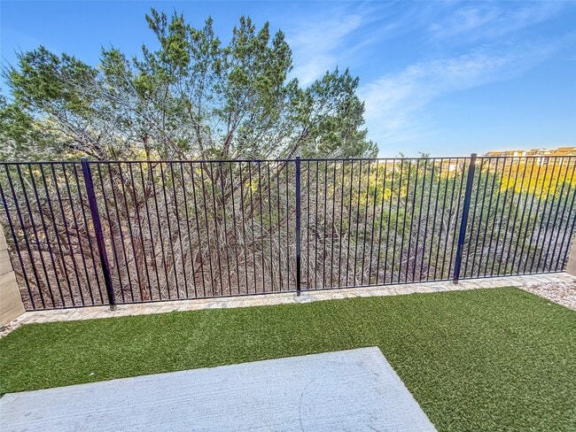 Building Photo - 5605 Mobeetie Lp