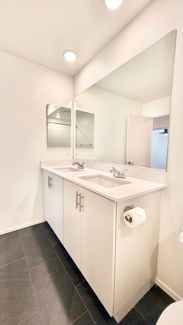 Building Photo - Wonderful Newer Construction Two-Story Home in The Citro Community of Fallbrook, complete with Co...