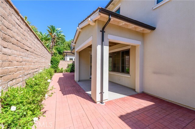 Building Photo - 71 Stetson