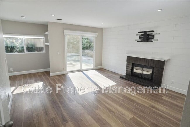 Building Photo - 23118 Tupelo Ridge Dr