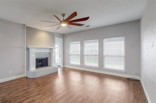 Building Photo - 3105 Cantura Dr