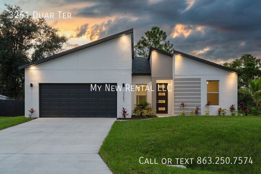 Building Photo - 3261 Duar Terrace