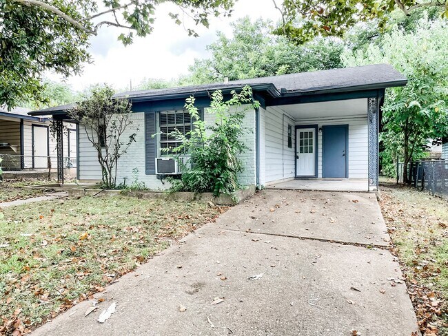 (**APP PENDING 06/13/23) 3 Bedroom / 1 Ba... - (**APP PENDING 06/13/23)  3 Bedroom / 1 Ba...