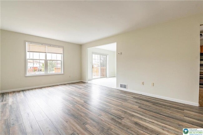 Building Photo - 48 Olde Penn Dr