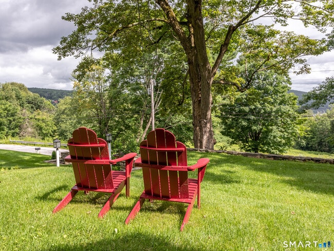 Building Photo - 61 Curtiss Rd