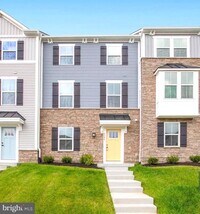 Building Photo - 9346 Tanfield Dr
