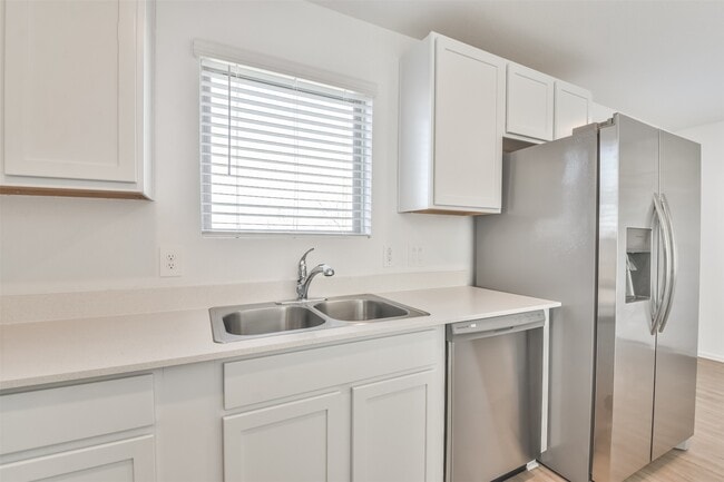 Building Photo - 18927 Jasper Rdg Dr