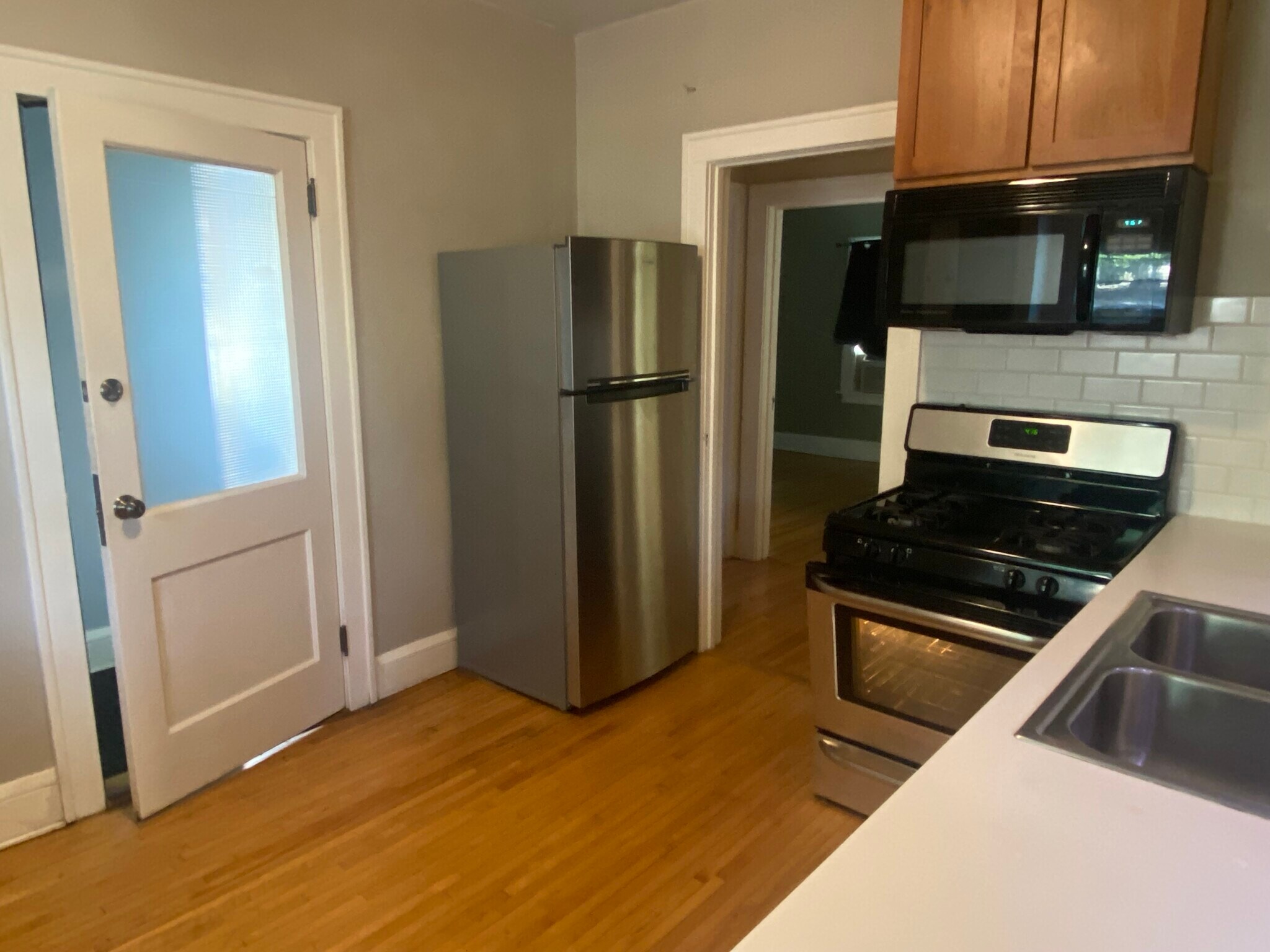 Kitchen - 3401 Emerson Ave S