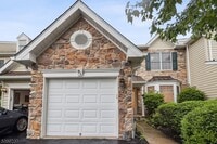 Building Photo - 91 Patriot Hill Dr