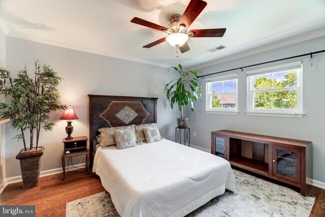 Building Photo - 12012 Taliesin Pl