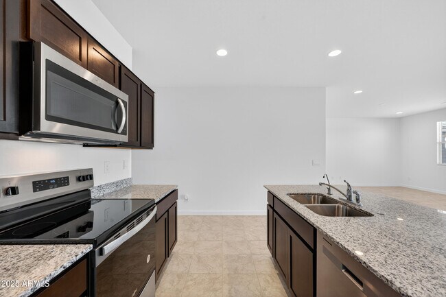 Building Photo - 30266 N Acacia Dr.