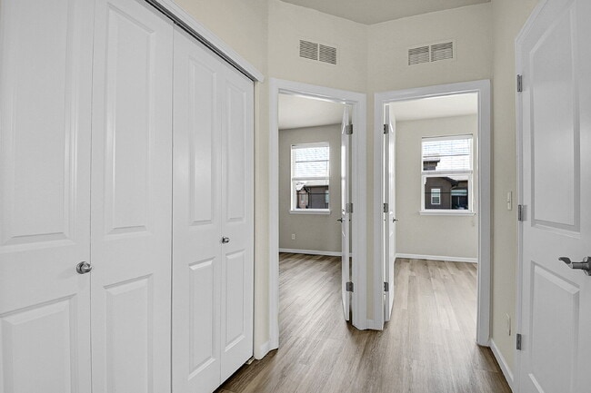 Building Photo - $3,150.00, 3 bed, 2 bath, located in Cente...