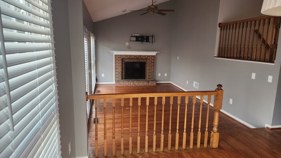 Building Photo - 13005 Bressler Way