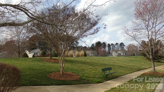 Building Photo - 10418 Glenmeade Rd