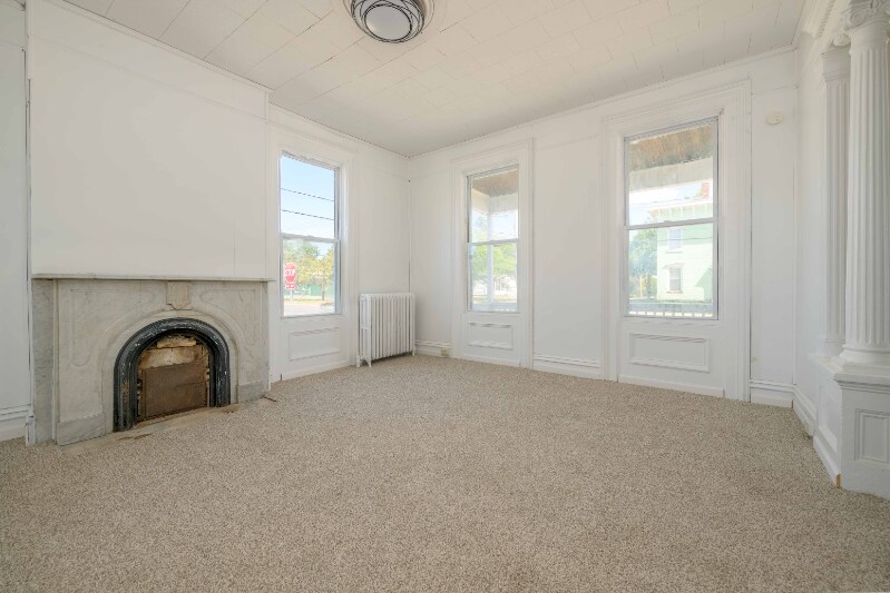 Building Photo - 50 E 4th St