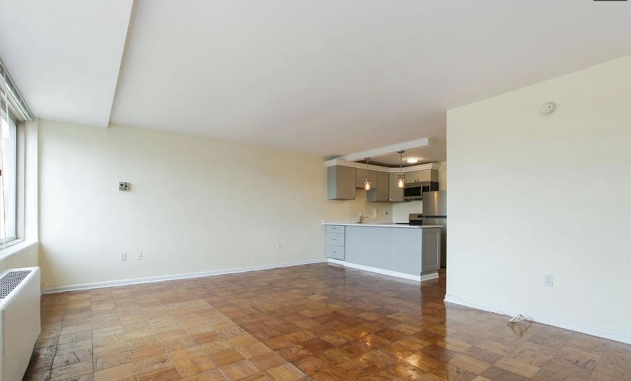 Building Photo - 922 24th St NW