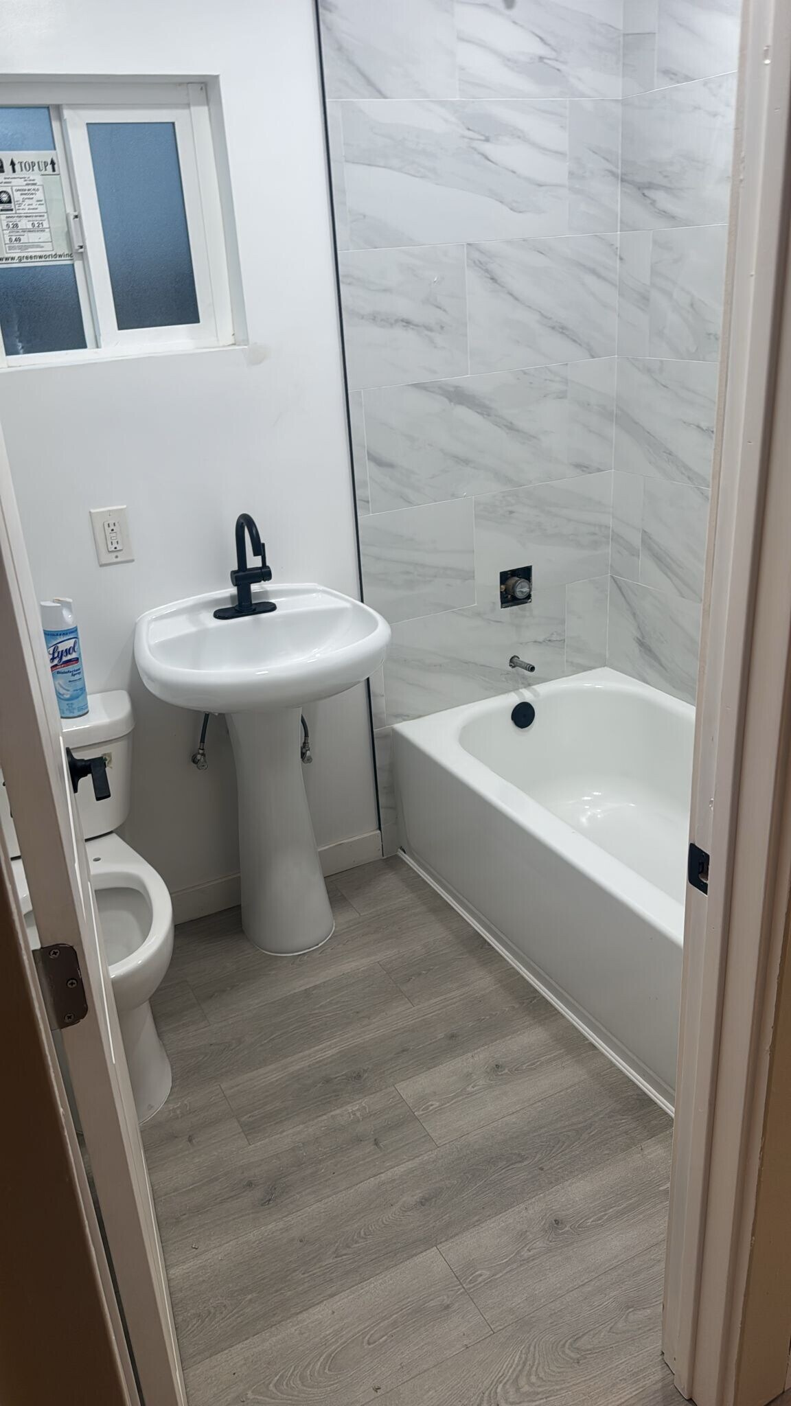 Bath - 1120 Sanborn Ave.