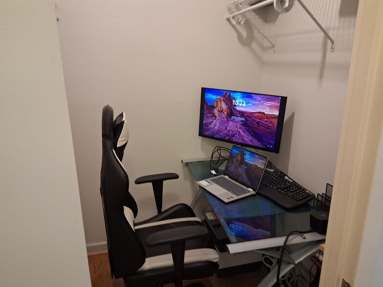 Office Space - 7333 New Hampshire Ave