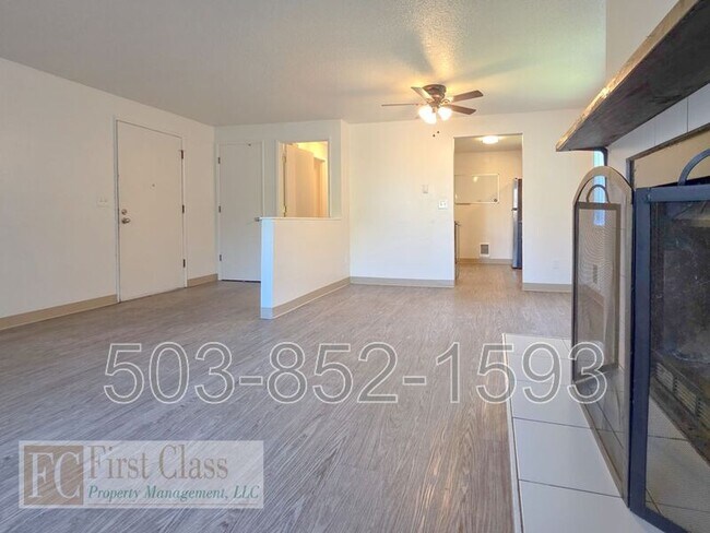 Building Photo - 2326 21st Pl