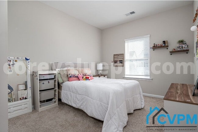 Building Photo - 2636 Orchard Oriole Way