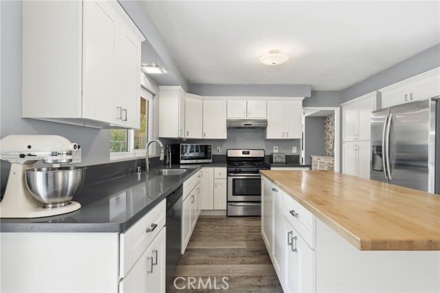 Building Photo - 5500 Blanco Ave