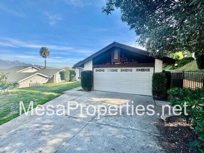 Building Photo - 1158 Bluegrass Pl