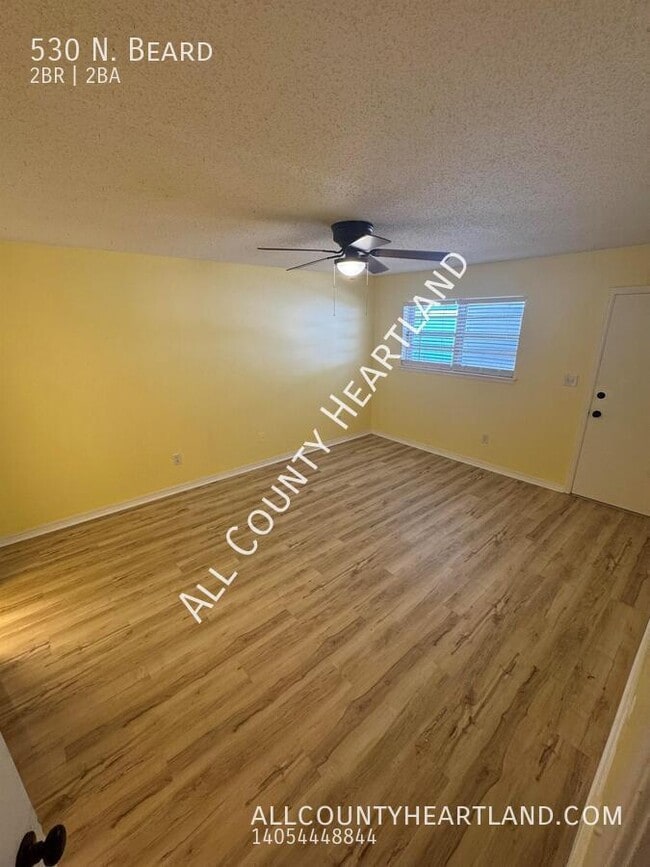 Building Photo - 530 N. Beard-