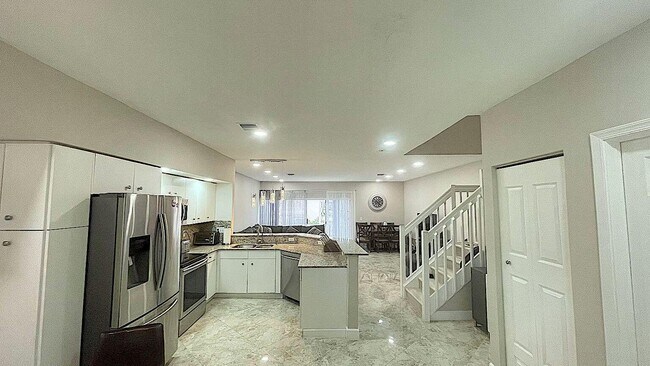 Building Photo - 9449 Boca River Cir