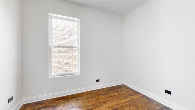 Building Photo - 6227 S Langley Ave