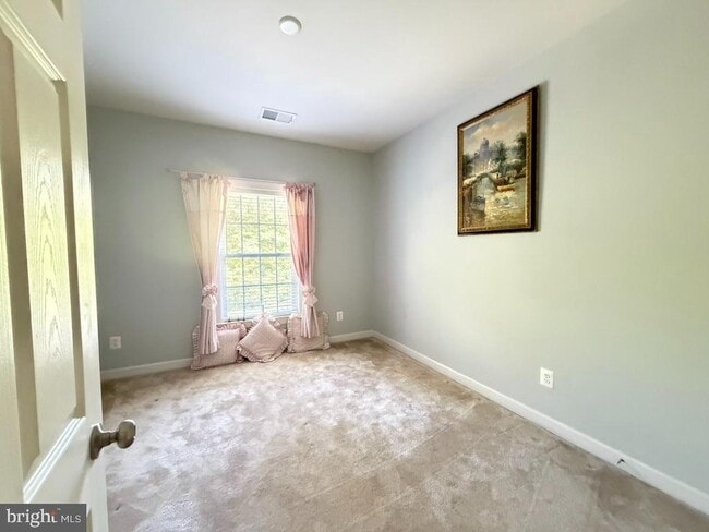 Building Photo - 9804 Anvil Ct