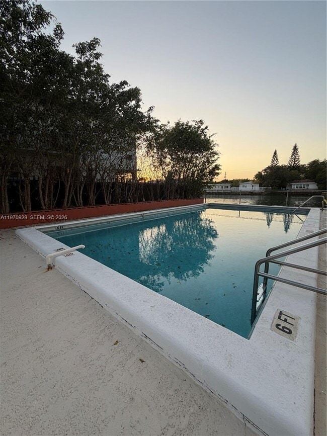 Building Photo - 7900 Tatum Waterway Dr