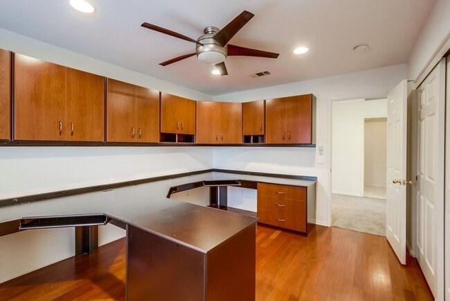 Building Photo - Westport @ Stonecrest