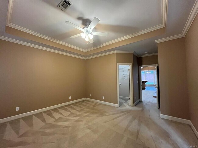Building Photo - 8839 Sturbridge Dr