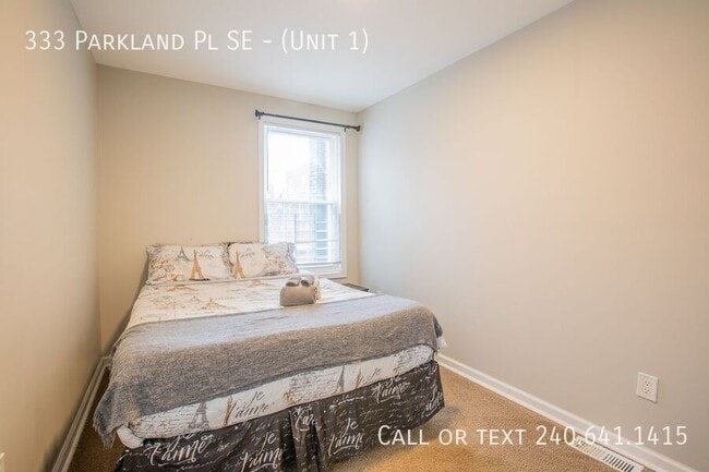 Building Photo - 333 Parkland Pl SE